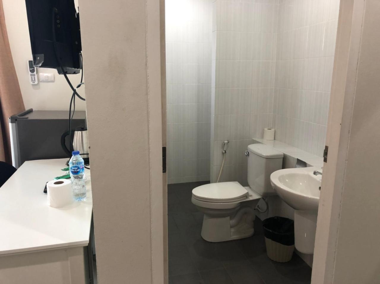 Hotel Khao Oat Airport à Nai Yang Beach Extérieur photo